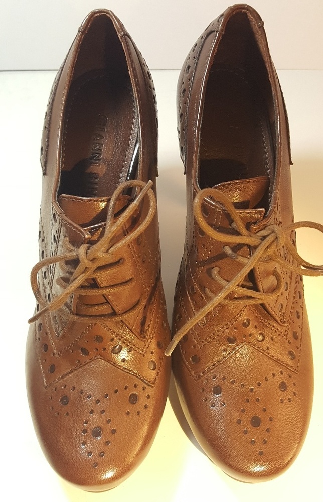 Never Worn Gianni Bini Ankle Boot Heels